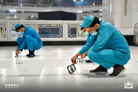 التطورات الرئيسية في قرار رفع الإجراءات الاحترازية عن الحرمين الشريفين التطورات الرئيسية في قرار رفع الإجراءات الاحترازية عن الحرمين الشريفين