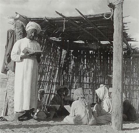الحياة في الإمارات القديمة