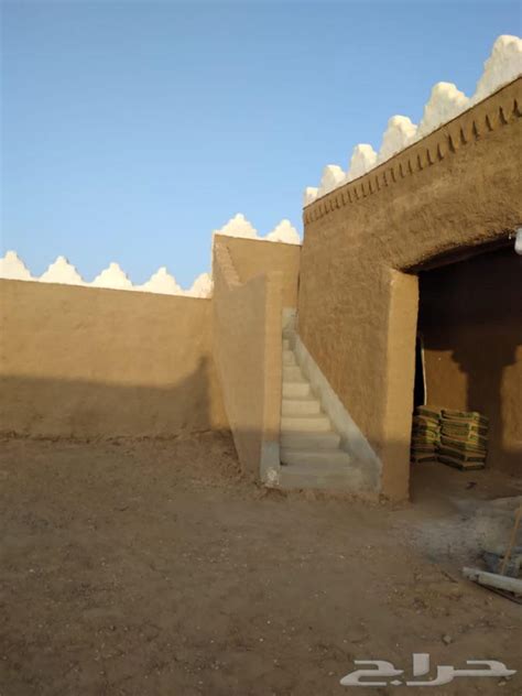 الطين الطبيعي والاصطناعي، أيهما نريد أن نشكل به أكثر من غيرها؟