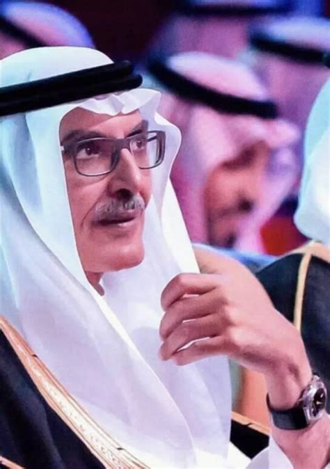 المطربين الرئيسيين الذين غنوا قصائده