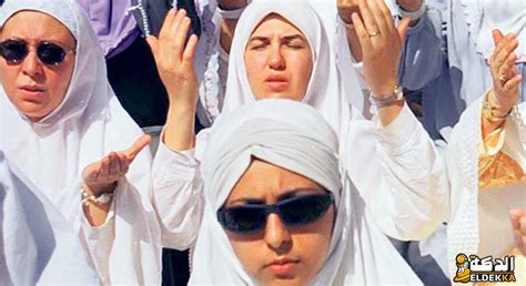 بعض الضوابط الشرعية لكل مما يلي: هل لا يجوز للمرأة أن تحج بدون محرمها؟ بعض الضوابط الشرعية لكل مما يلي: هل لا يجوز للمرأة أن تحج بدون محرمها؟