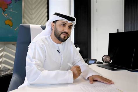بيانات الرئيس التنفيذي