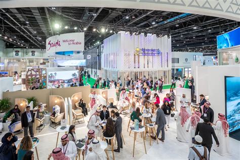 تحتل المملكة العربية السعودية المرتبة الأولى بين الدول العربية من حيث المساحة