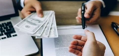 تعليمات بتجنب فرض غرامة على التأخر في سداد قسط القرض