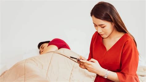 تفسير الأحلام فتاة متزوجة لابن سيرين.  ليرتدي