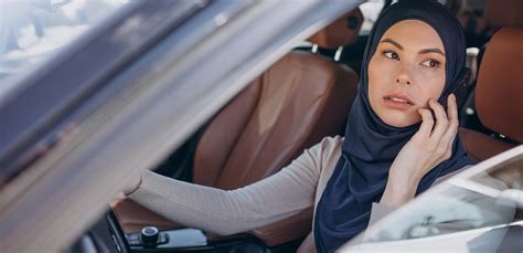 تفسير القيادة في المقعد الأمامي للمرأة المتزوجة