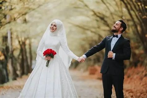 تفسير حلم المشاركة في حفل زفاف أو زواج لامرأة حامل