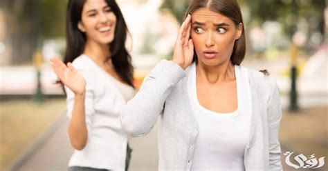 تفسير حلم شخص أعرفه يتجاهلني ويعطيني ظهره