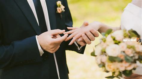تفسير زواج امرأة متزوجة من نفس الزوج في المنام لفتاة وحيدة