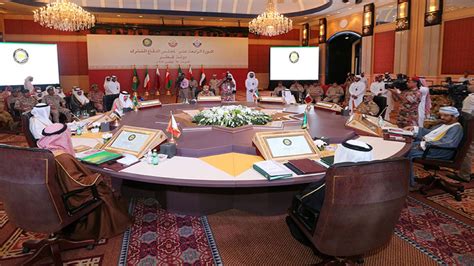 توقيع اتفاقية الدفاع المشترك لدول مجلس التعاون؟ توقيع اتفاقية الدفاع المشترك لدول مجلس التعاون؟