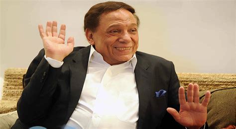 حقيقة مرض عادل إمام ودخوله المستشفى