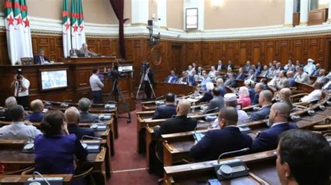 شروط الأهلية للترشح في الانتخابات الفرعية لمجلس الأمة