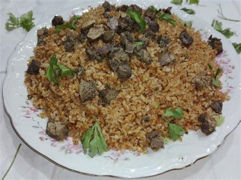 طريقة تحضير الأرز بالكبد والقوانص تقول الطاهية نجلاء الشرشبي