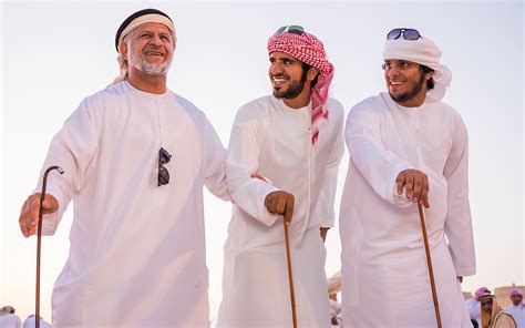 عادات وتقاليد الإمارات في الملابس عادات وتقاليد الإمارات في الملابس