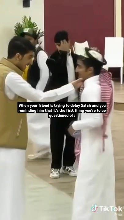 عندما تطلب من صديقك أن يستمر في الصلاة، قل بطريقة الأمر: