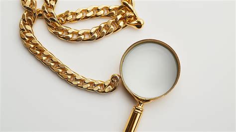 عيوب استخدام الذهب المزيف في المجوهرات