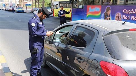 غرامة التأخير في تجديد دفتر تسجيل المركبة في الكويت