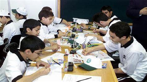 فوائد المشاركة في الأنشطة الطلابية وتكوين المجموعات