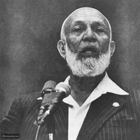 كم عدد الذين أسلموا عن طريق أحمد ديدات