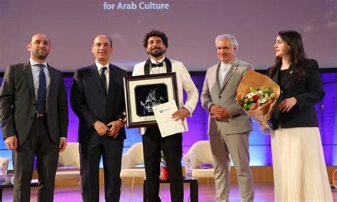 كموسيقي، يُعرف بعميد الفن السعودي، وهو أول عربي يفوز بجائزة اليونسكو الدولية للموسيقى والسادس على مستوى العالم