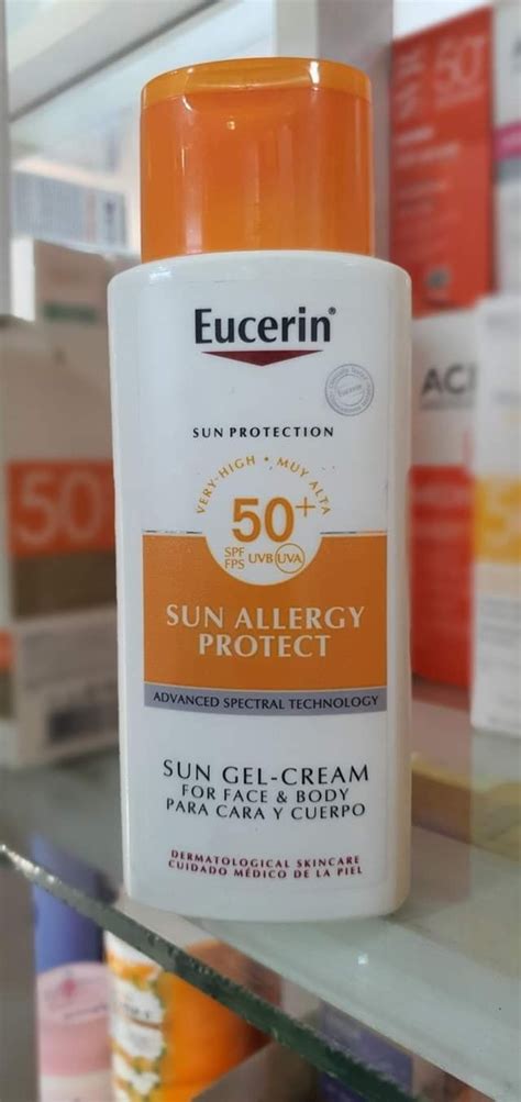 كوتز SPF 40 حماية من الأشعة فوق البنفسجية UVB / UVA للبشرة الحساسة كوتز SPF 40 حماية من الأشعة فوق البنفسجية UVB / UVA للبشرة الحساسة
