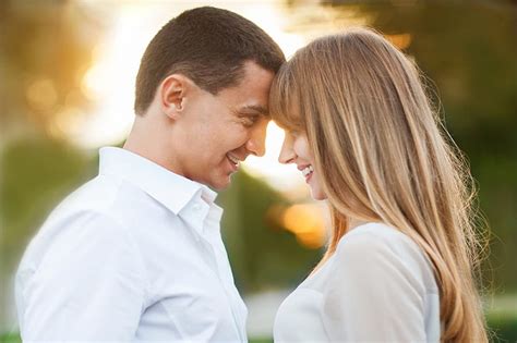 كيف تمسك الشخص الذي تحبه؟
