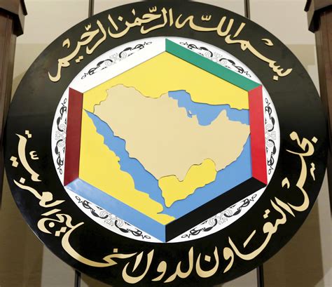 كيف يرتبط التقدم التقني والبطالة في دول مجلس التعاون الخليجي؟ كيف يرتبط التقدم التقني والبطالة في دول مجلس التعاون الخليجي؟