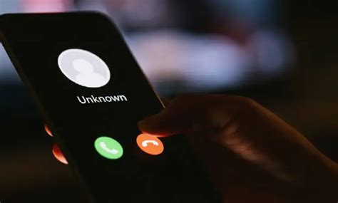 كيف يمكنني معرفة آخر مكالمة لم تحصل عليها عندما كان هاتفك غير متاح؟ كيف يمكنني معرفة آخر مكالمة لم تحصل عليها عندما كان هاتفك غير متاح؟