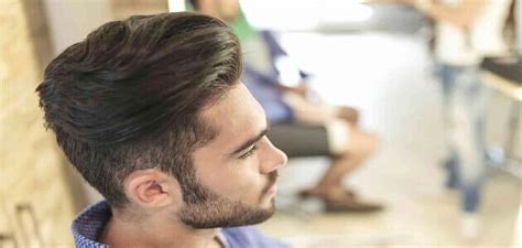 كيفية تغذية وإطالة الشعر للرجال كيفية تغذية وإطالة الشعر للرجال