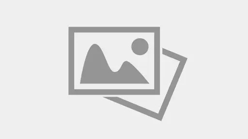 لعبة الكلمة أو كلمة المرور من الألعاب الجميلة التي تجلب العديد من الفوائد الإيجابية لحياة الفرد، رغم أنها ألعاب ذات طبيعة ممتعة ومسلية بشكل أساسي، ولكنها أيضًا ألعاب ثقافية في نفس الوقت، حيث تزداد هذه الألعاب كما أن معدل الذكاء لدى الأفراد يساهم في تنمية مهارات الاستيعاب لديهم، كما يساعد على زيادة وتطوير القدرة على التفكير المنطقي والصحيح من أجل إيجاد الحل الصحيح.