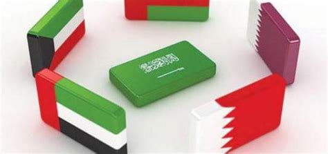 ما هي السمات المشتركة الرئيسية لسكان دول مجلس التعاون الخليجي؟