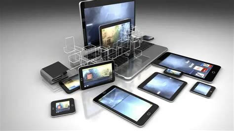 مع تقدم التكنولوجيا، أصبحت الأجهزة الحديثة من iPad والهواتف المحمولة وأجهزة الكمبيوتر المحمولة متاحة لخدمة الإنسان في طريقة عملهم، واليوم، تخدم الأجهزة أكثر من البشر، والجهاز مشفر بأكثر من جهاز.
