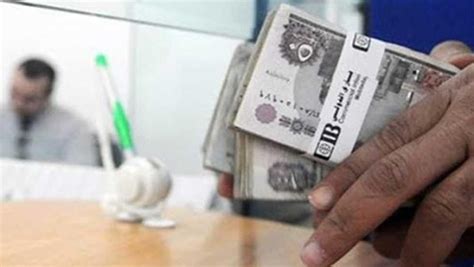 من يدفع ضريبة الأملاك، صاحب الأرض والشركات أم المستأجر؟