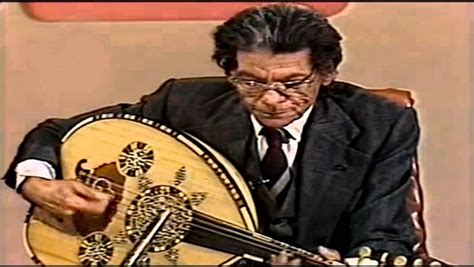 موسيقي معروف بعميد الفن السعودي أصبح أول عربي يحصل على جائزة اليونسكو الدولية للموسيقى والسادس على مستوى العالم والعديد من الجوائز والتكريمات الأخرى