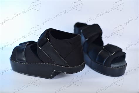نصائح قبل شراء الأحذية الطبية للنساء