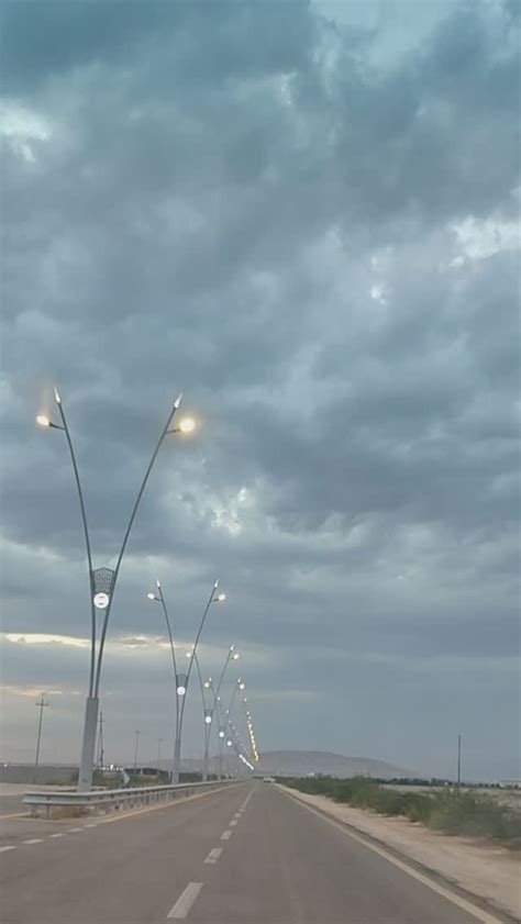 هل يمكنني إصدار صوت بالورق أو المسطرة أو المطاط دون تحريك أي منها؟ أشرح إجابتي هل يمكنني إصدار صوت بالورق أو المسطرة أو المطاط دون تحريك أي منها؟ أشرح إجابتي