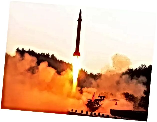 ¿Cuál es la diferencia entre ojiva nuclear y arma nuclear