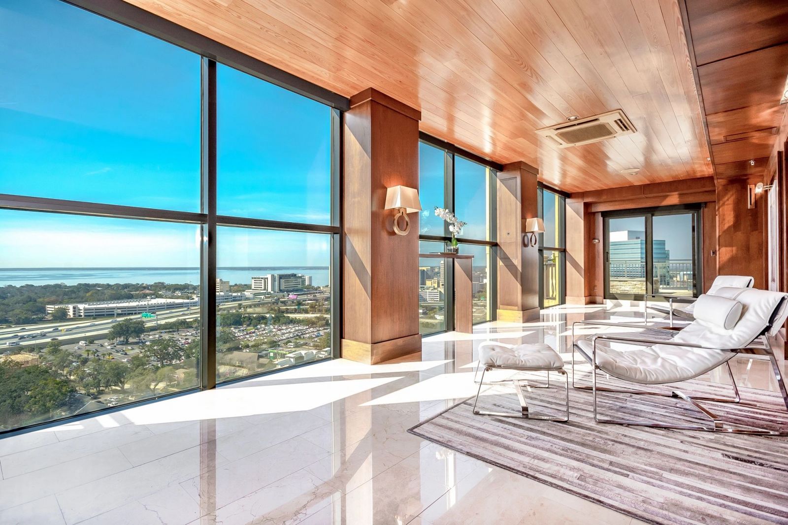 Sneak Peak Inside Downtown 1.5 Million Dollar Penthouse For Sale