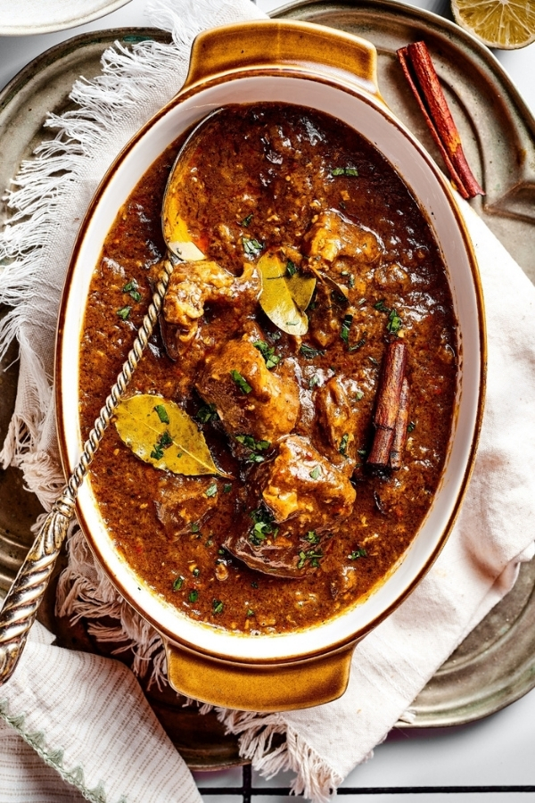 Lamb Vindaloo Recipe (With 3 Cooking Options)