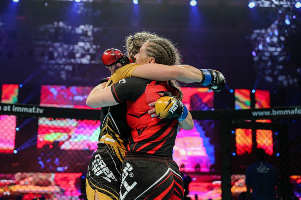 Altas vs. Bond, IMMAF World Champion meets fellow European gold medalist in pro bout « Xtreme