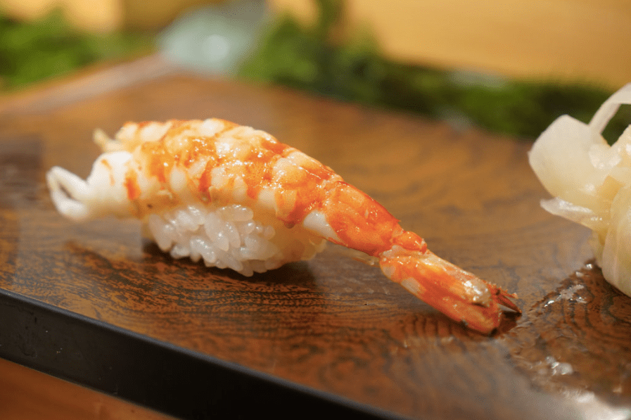 學攝影：壽司怎麼拍才好看？握壽司、捲壽司拍攝心得分享