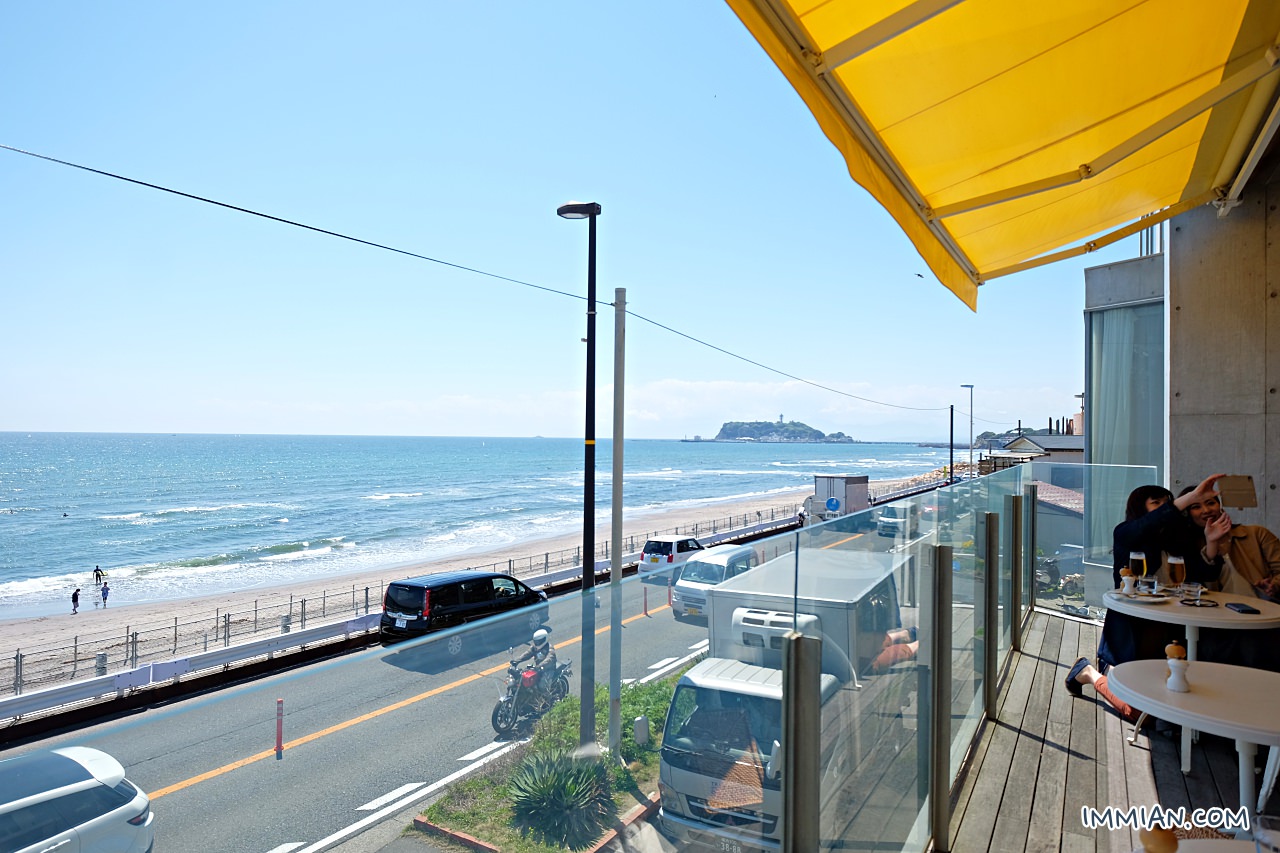 少女必去！Bills 超好吃厚鬆餅，邊吃邊看鎌倉七里之濱海景