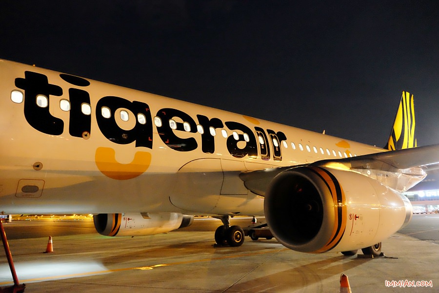 虎航 Tiger Air，釜山飛台北 IT607，廉航改機票、買新機票哪個划算？