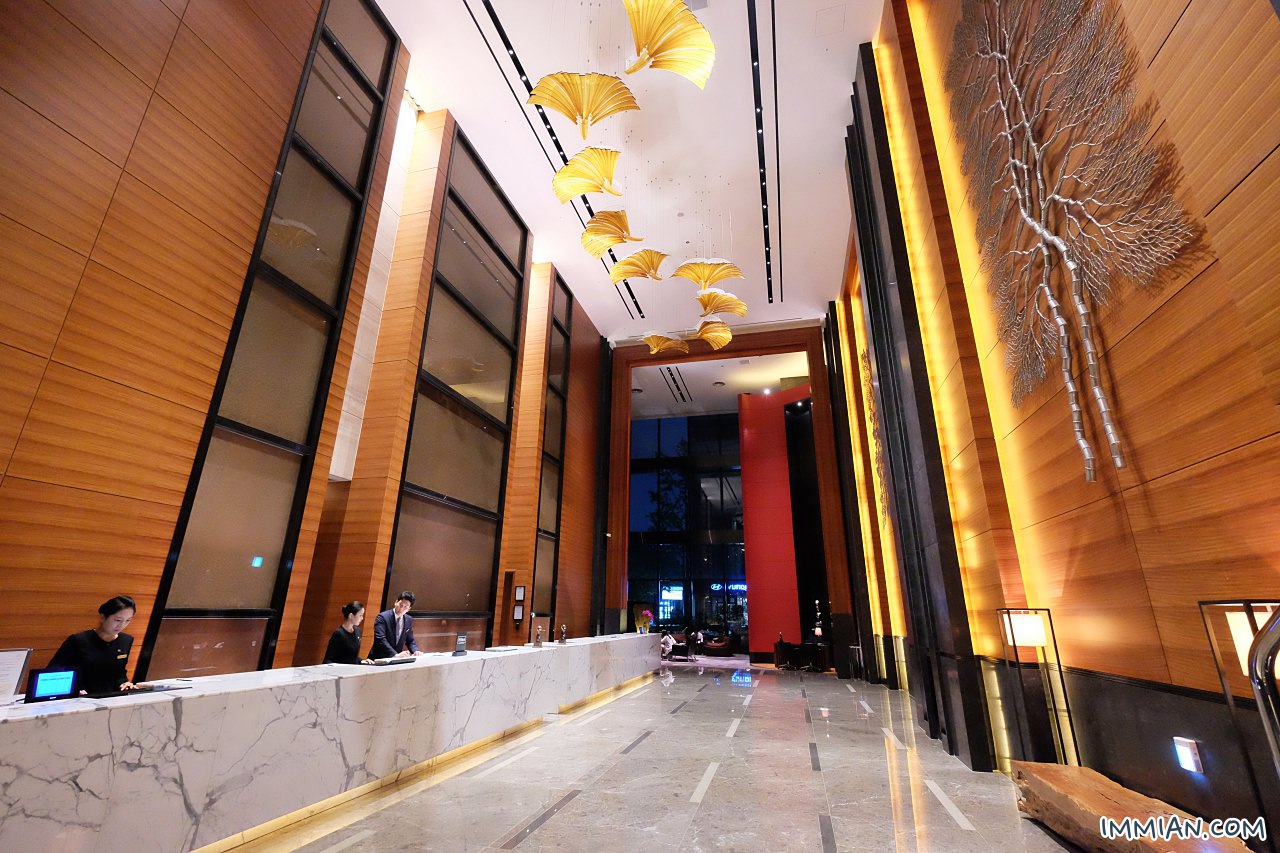 首爾汝矣島 Conrad Seoul Hotel 港麗飯店住宿，高級、購物方便的住宿地點