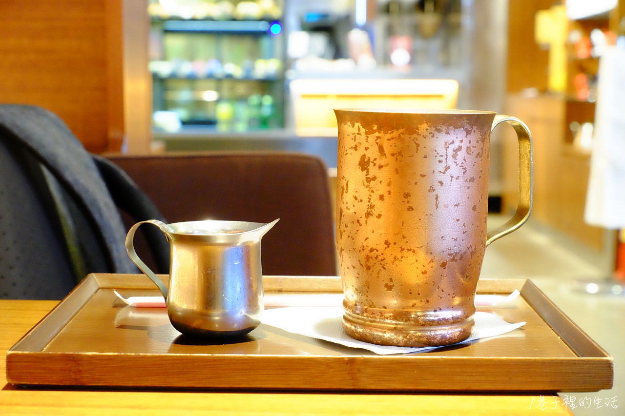 上島咖啡店，忠孝敦化，環境舒適、咖啡特別又好喝