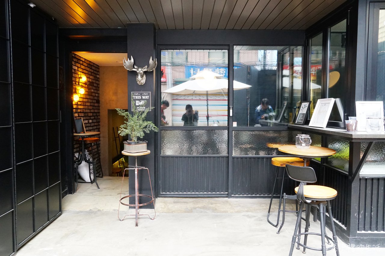 明洞住宿，沒有設計文旅（MMMIO 米莫之家二號店），台灣服務人員、可代訂橋村炸雞