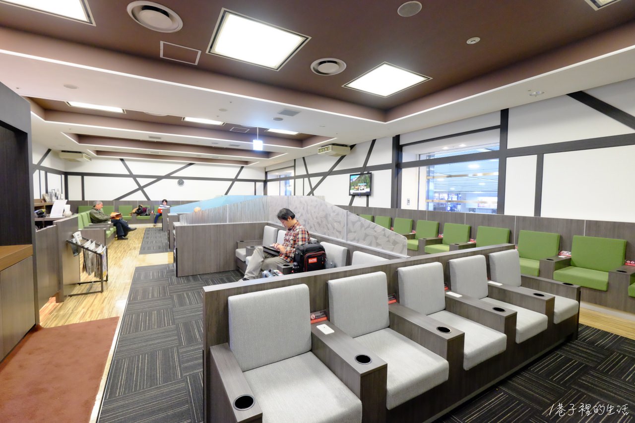 成田機場二航廈 JCB 免費休息室記錄，IASS EXECUTIVE LOUNGE