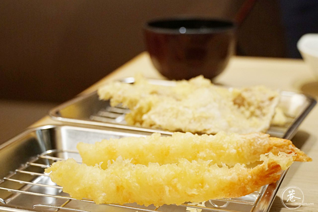 日本岡山美食，現炸超好吃博多天婦羅 TAKAO，有吃不完的明太子超讚