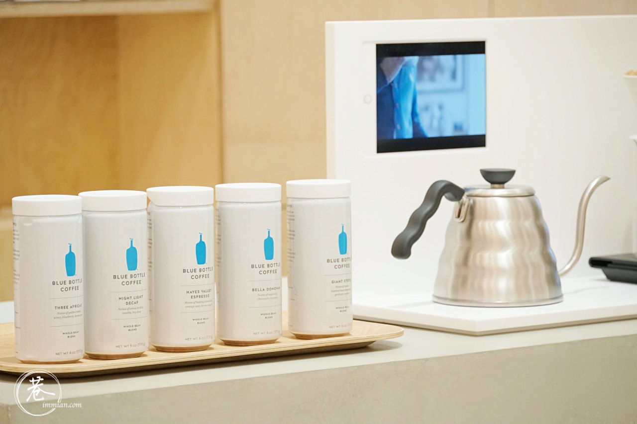 【藍瓶咖啡】微風南山 Blue Bottle 朝聖去，沒有咖啡有賣各種小物（附產品價格清單）