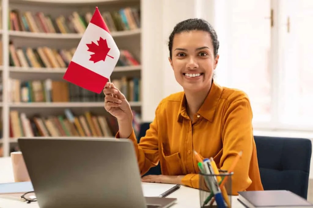 Immigration Officer Salary in Canada Immigly